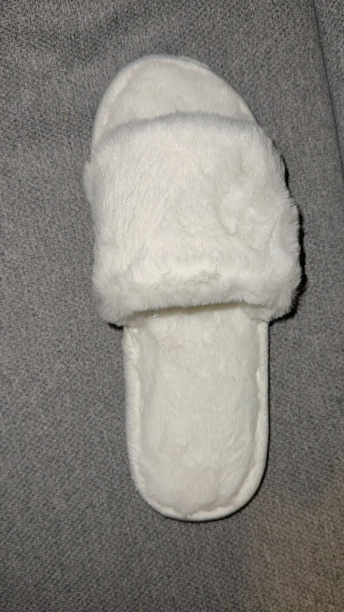 Chaussons pilou blanc
