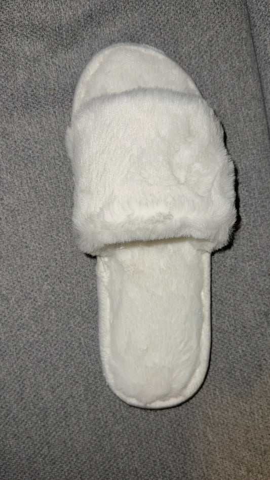 Chaussons pilou blanc