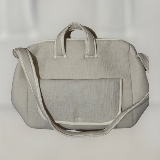 Sac à langer avec poche et bandoulière beige personnalisable